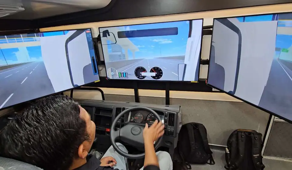 Delivery truck simulator 4